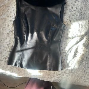 Sleeveless leather top